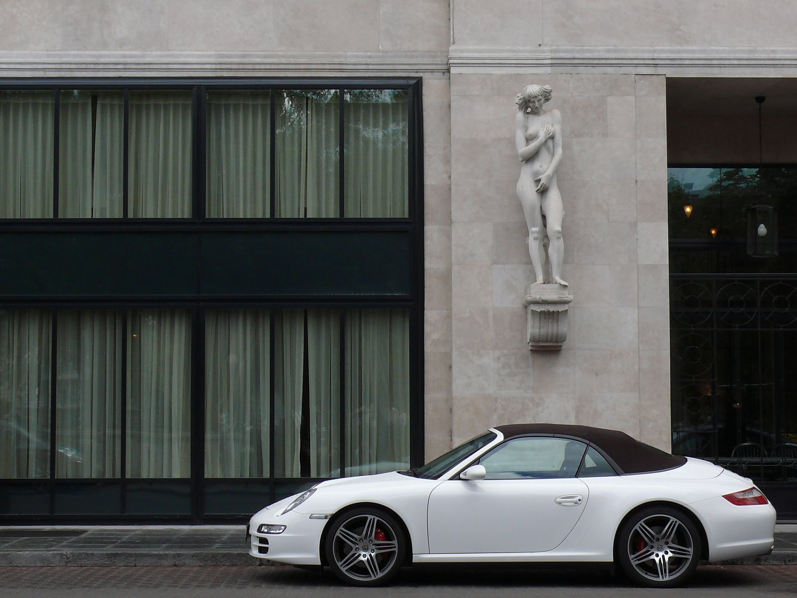 Porsche 911 Carrera 4S Cabrio