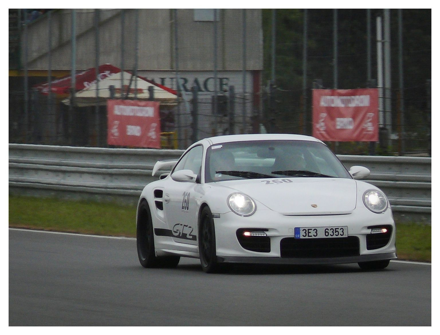 Porsche 911 GT2