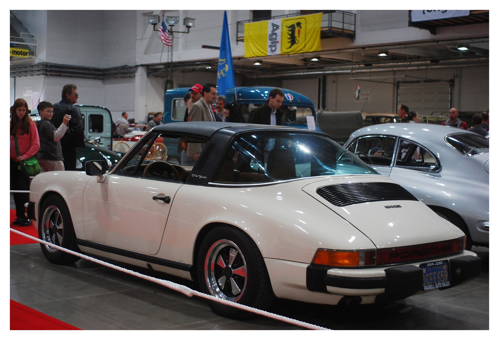 Porsche 911 Targa