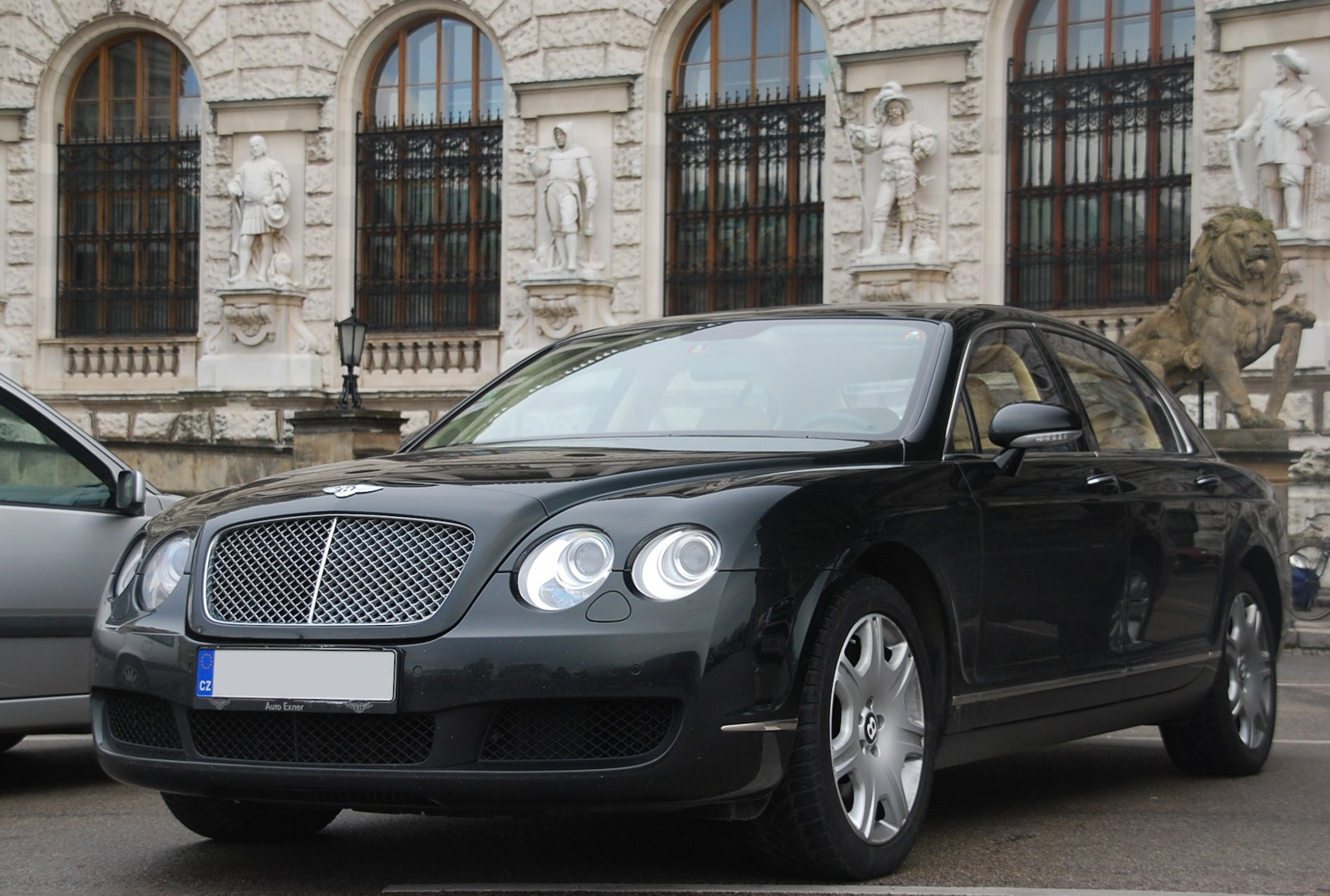 Bentley Continental Flying Spur