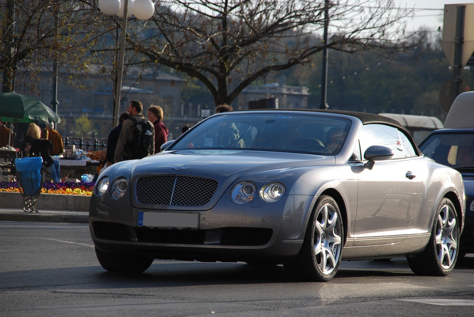 Bentley Continental GTC