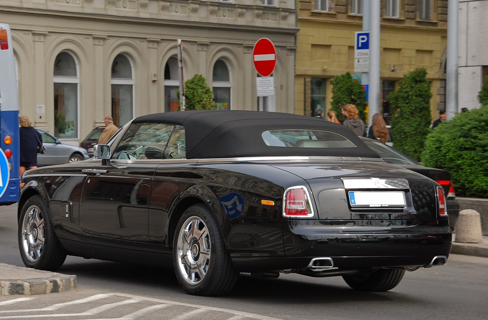 Rolls Royce Phantom DHC