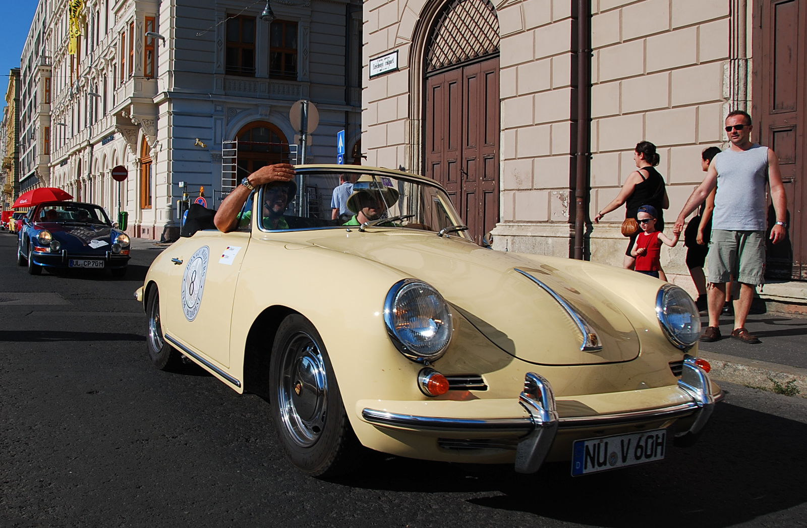 Porsche 356 - Porsche 911 Carrera