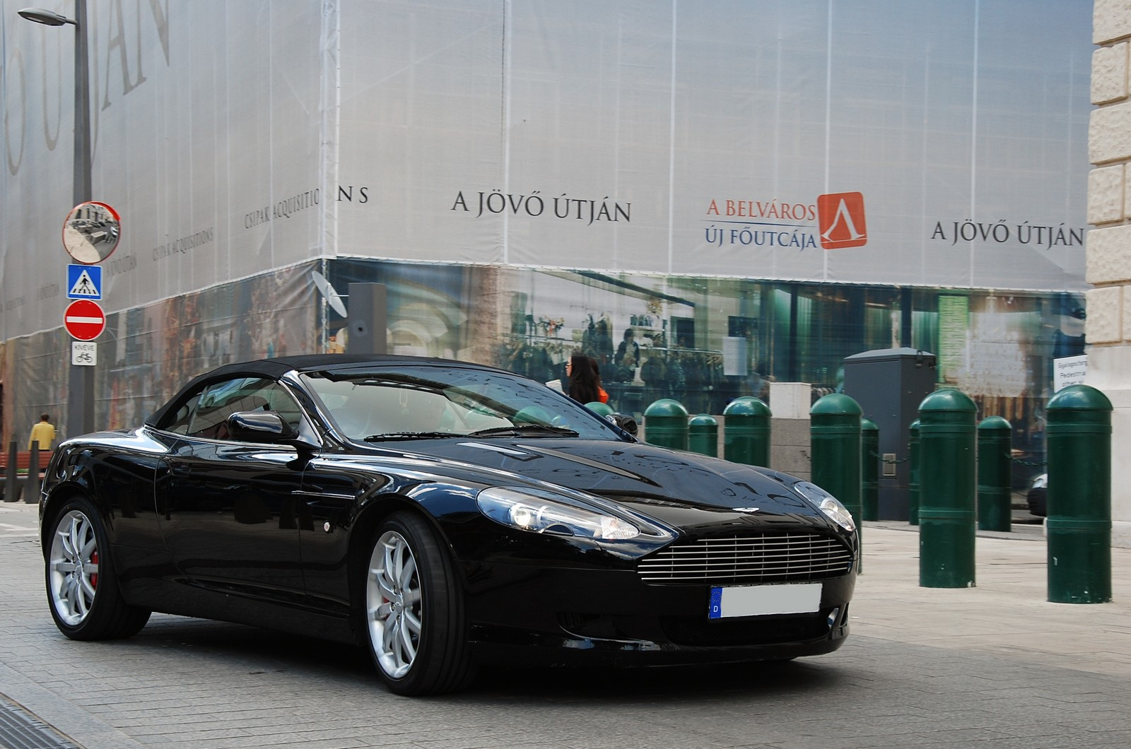 Aston Martin DB9 Volante