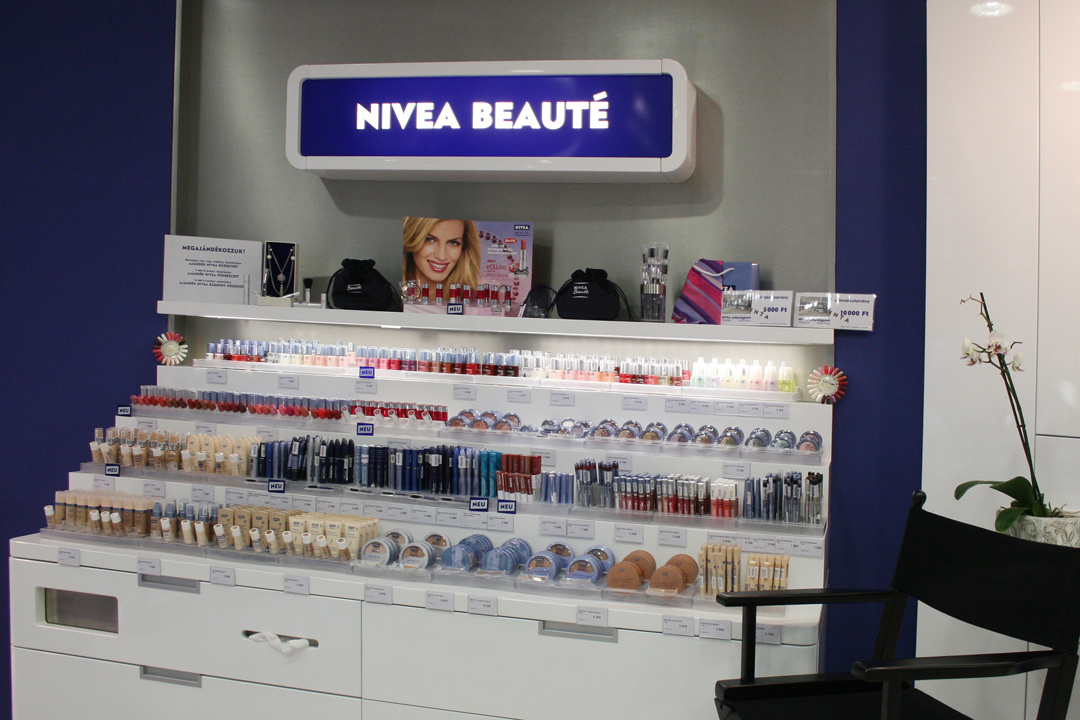 NIVEA (24)