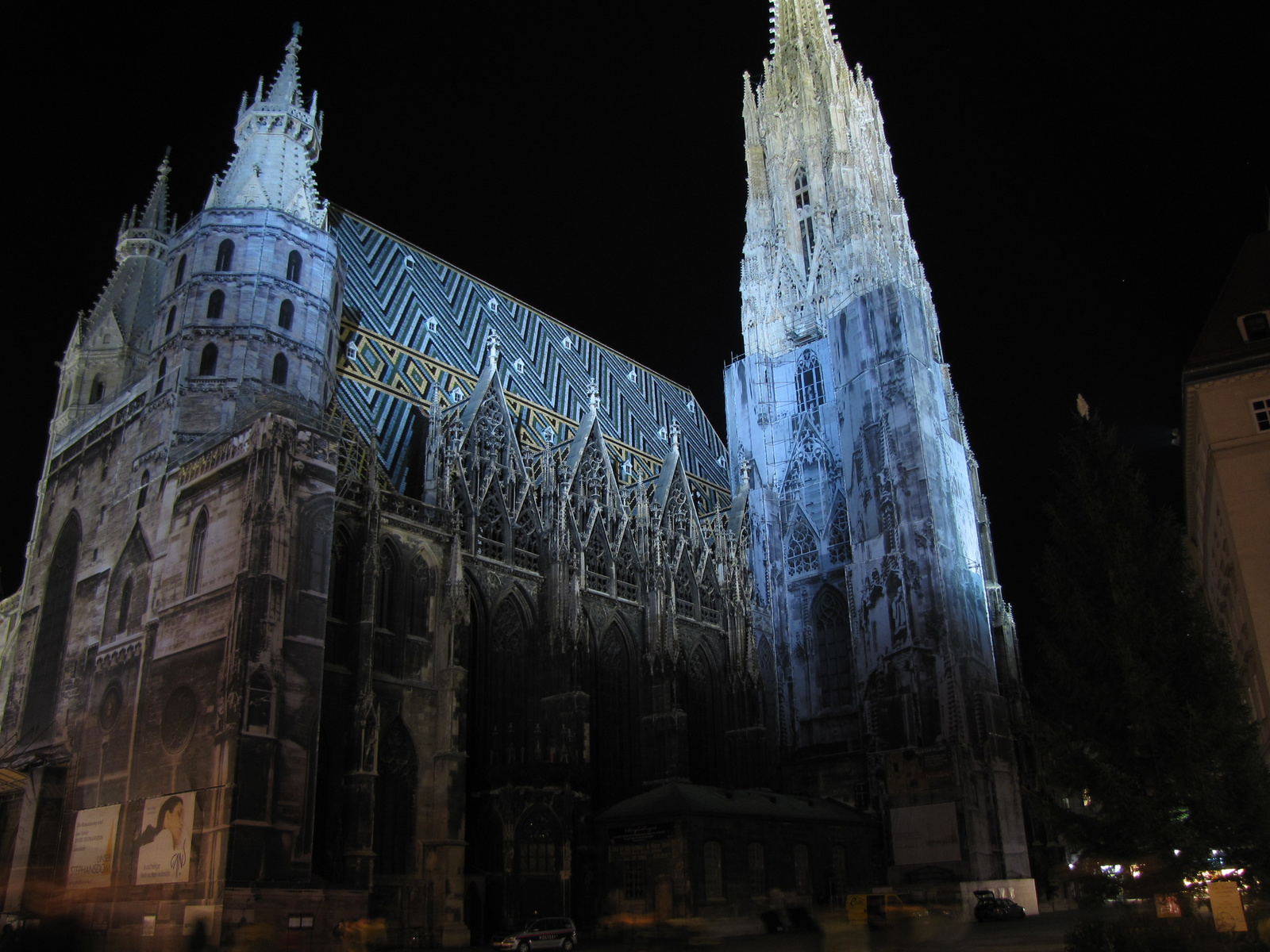 Ausztria, Vienna by Night, Stephansdom, SzG3