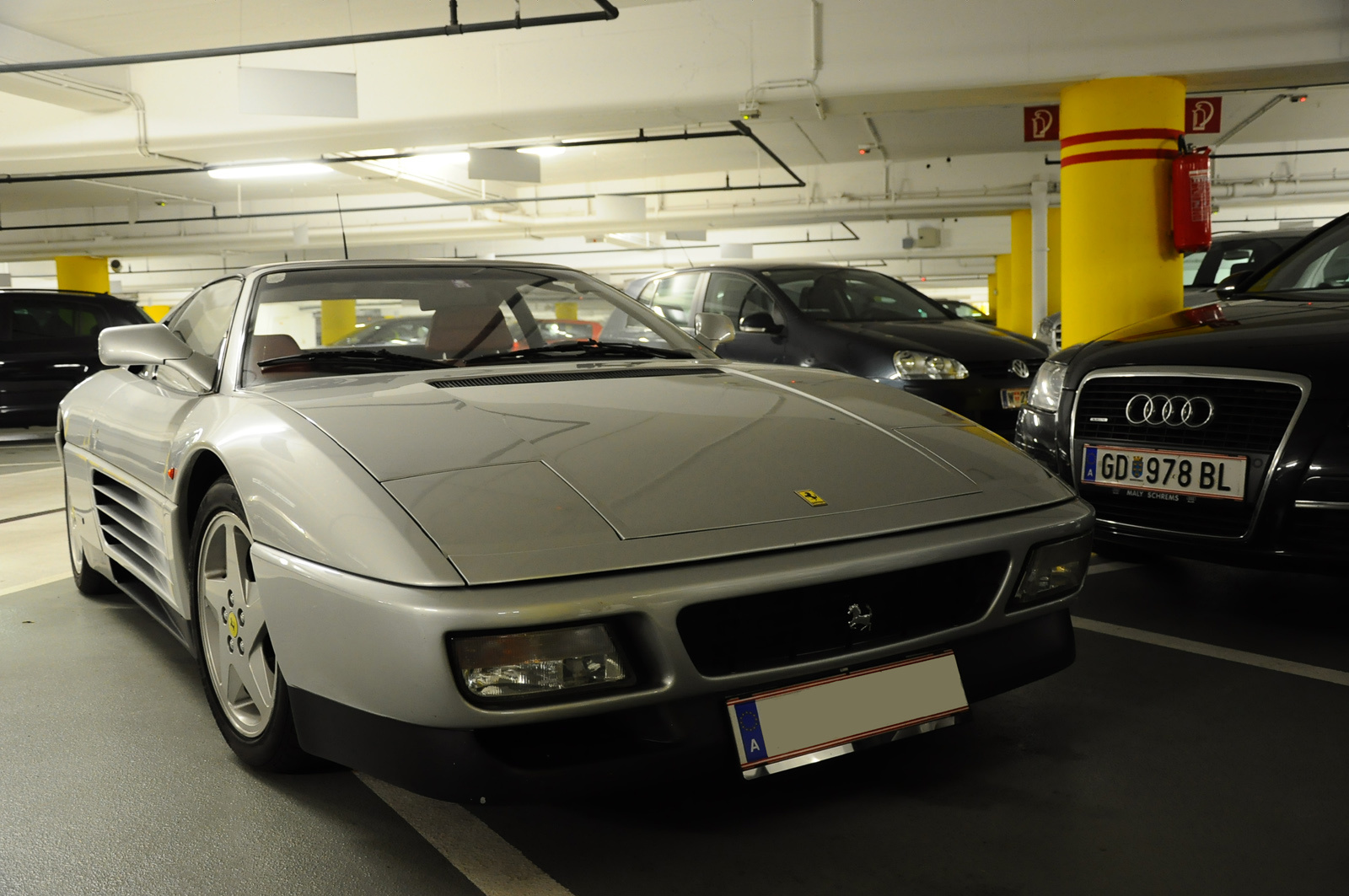 Ferrari 348 TS