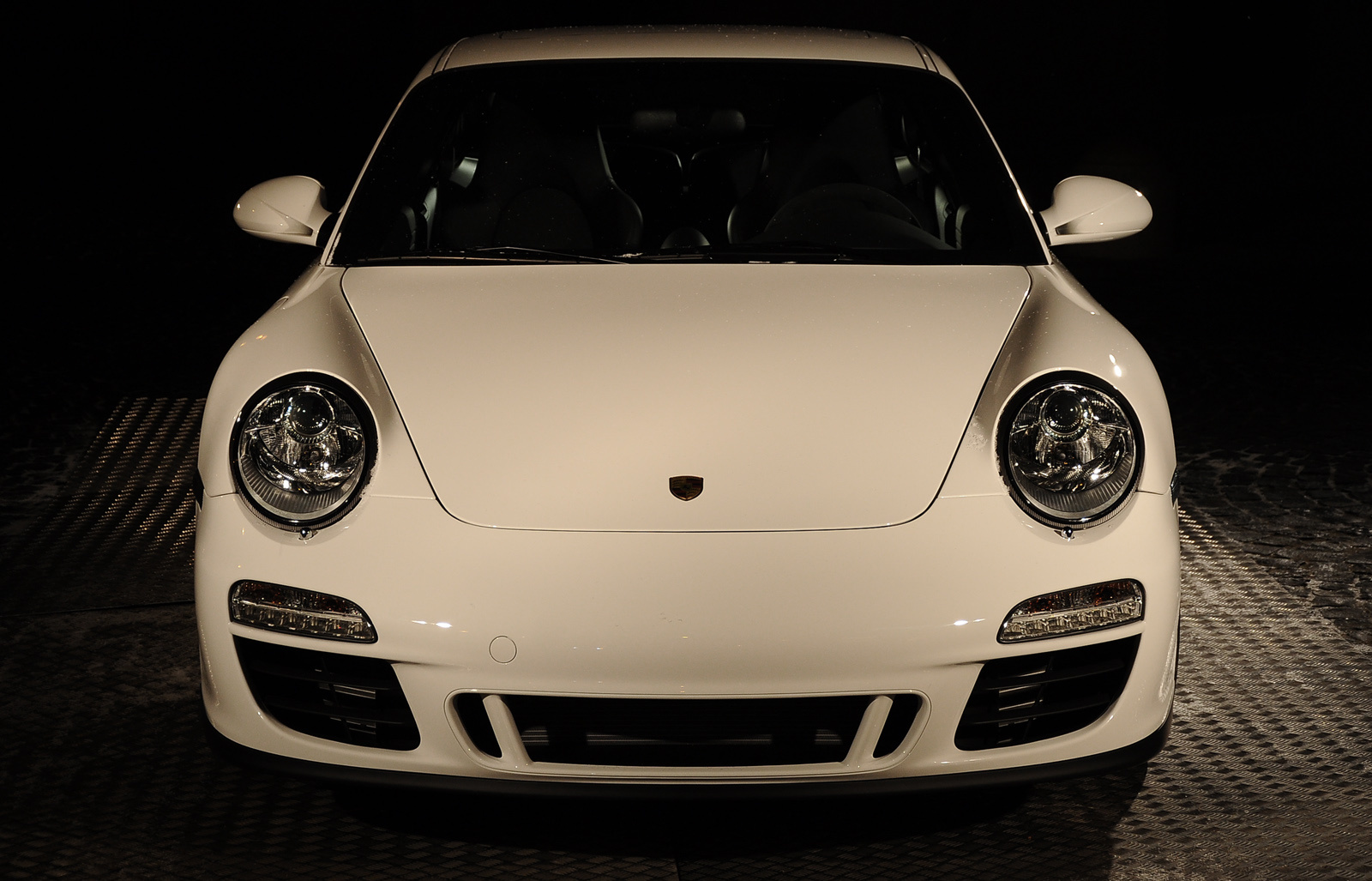 Porsche 911 Carrera GTS