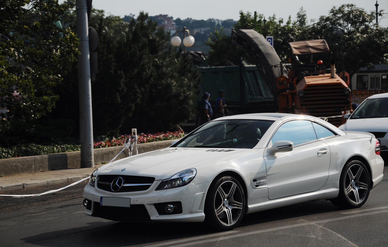 Mercedes-Benz SL63 AMG