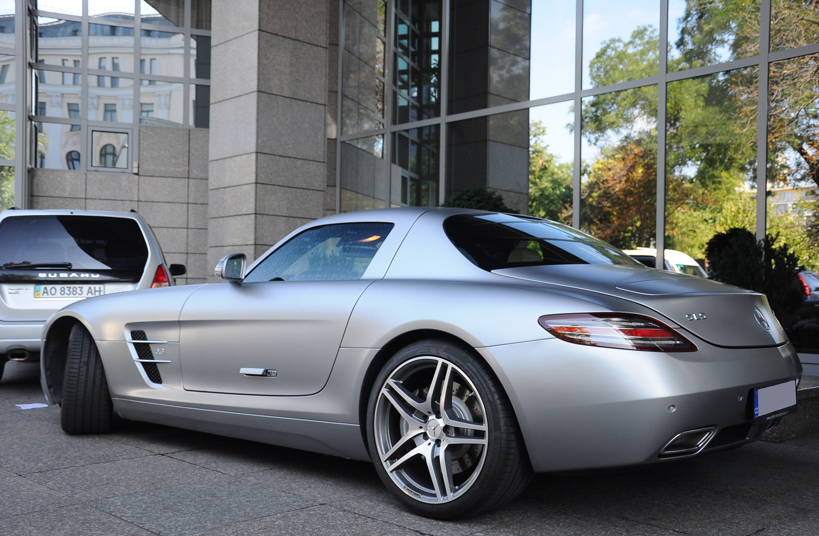 Mercedes-Benz SLS AMG