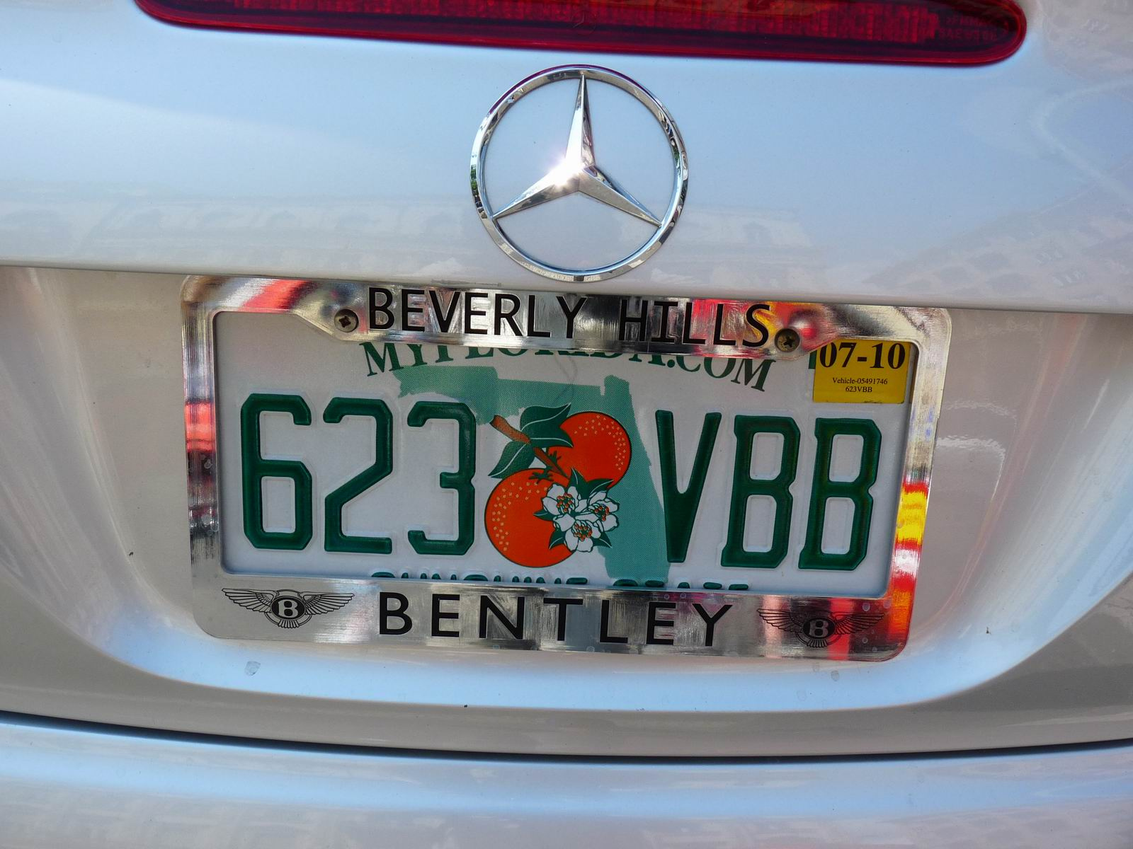 SL Mercin Bentley rendszám keret