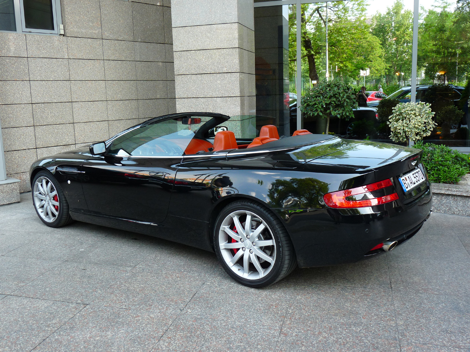 Aston Martin DB9 Volante