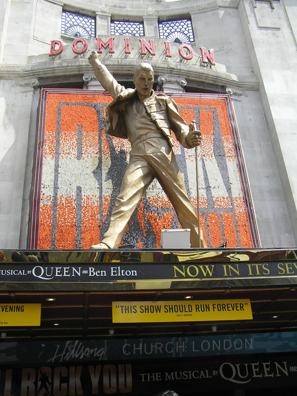 London 820 Freddy Mercury