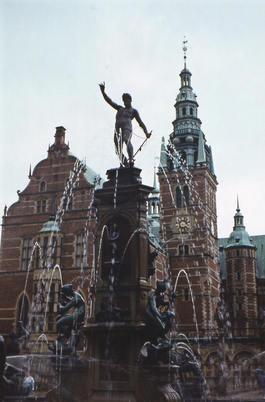 796 Frederiksborg kastély