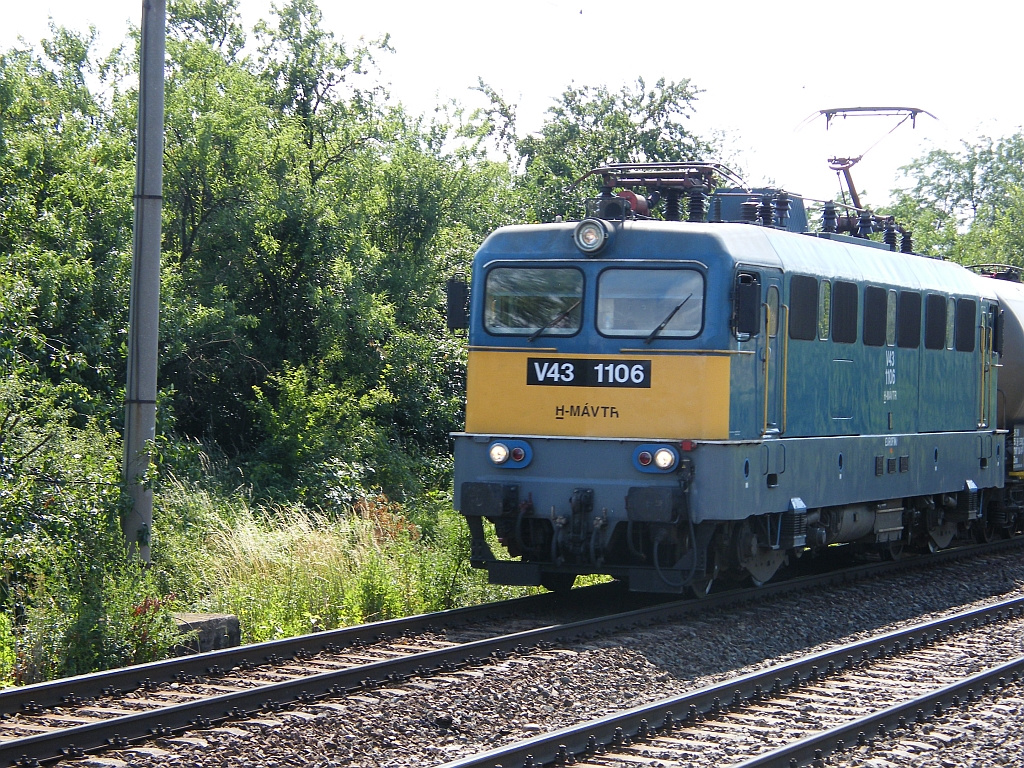 V43 1106