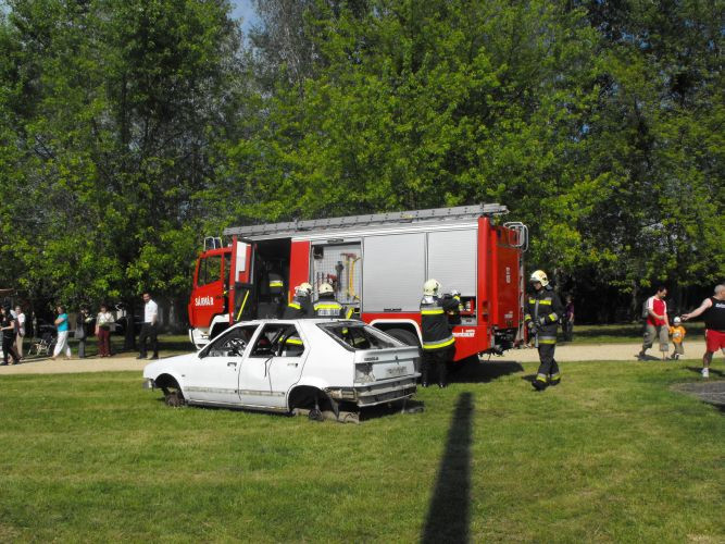 20100529-Sárvár Tűzoltómajális és gyermeknap 290