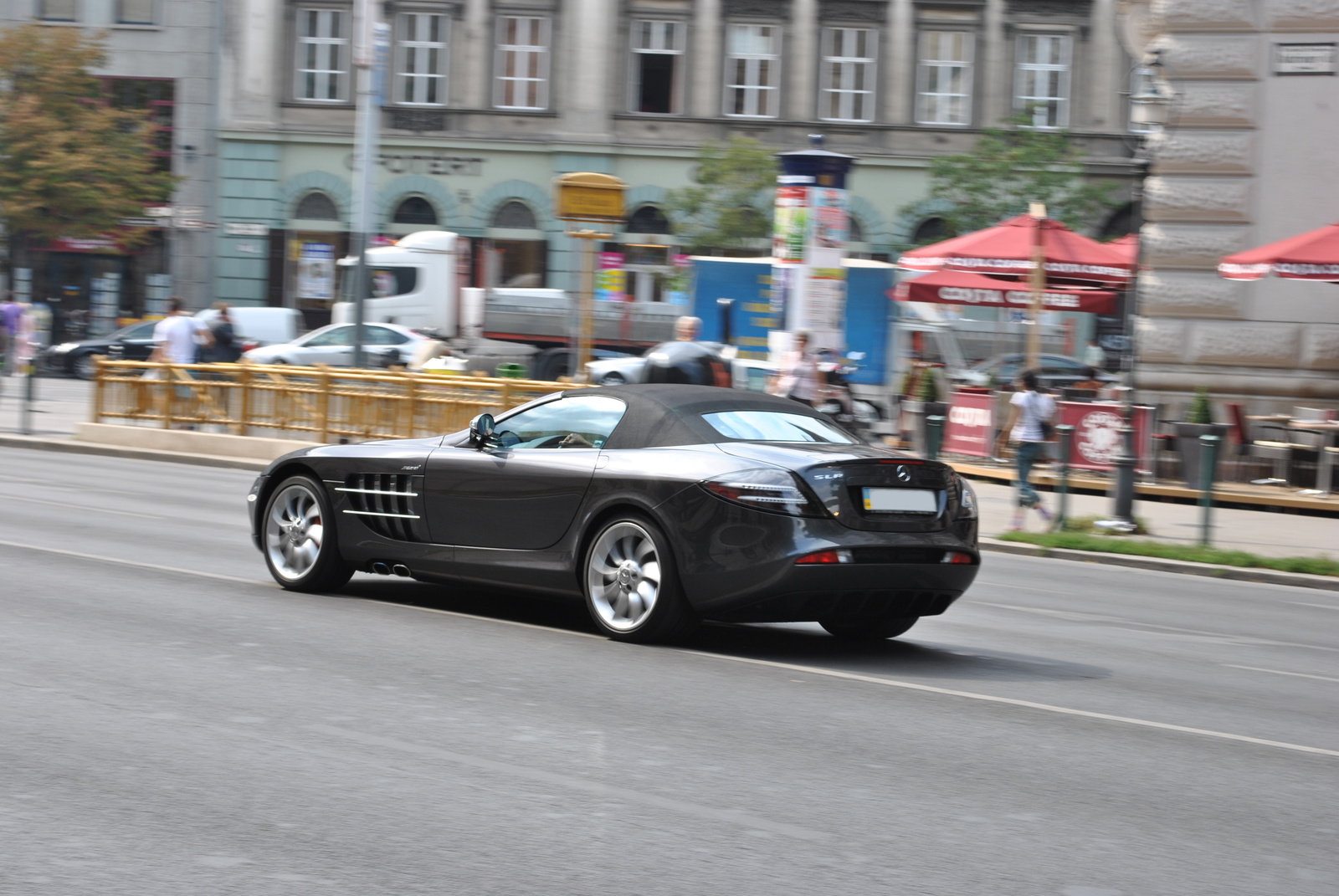 Mercedes SLR Mclaren Roadster