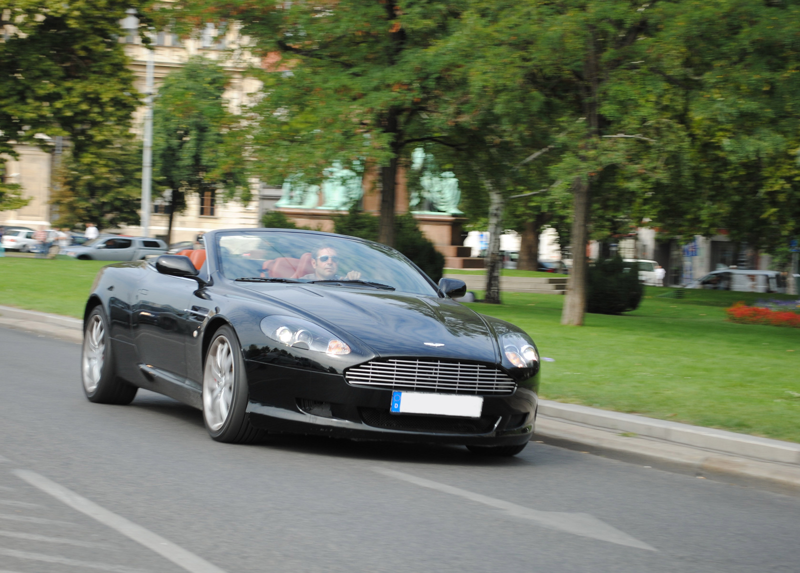 Aston Martin DB9 Volante