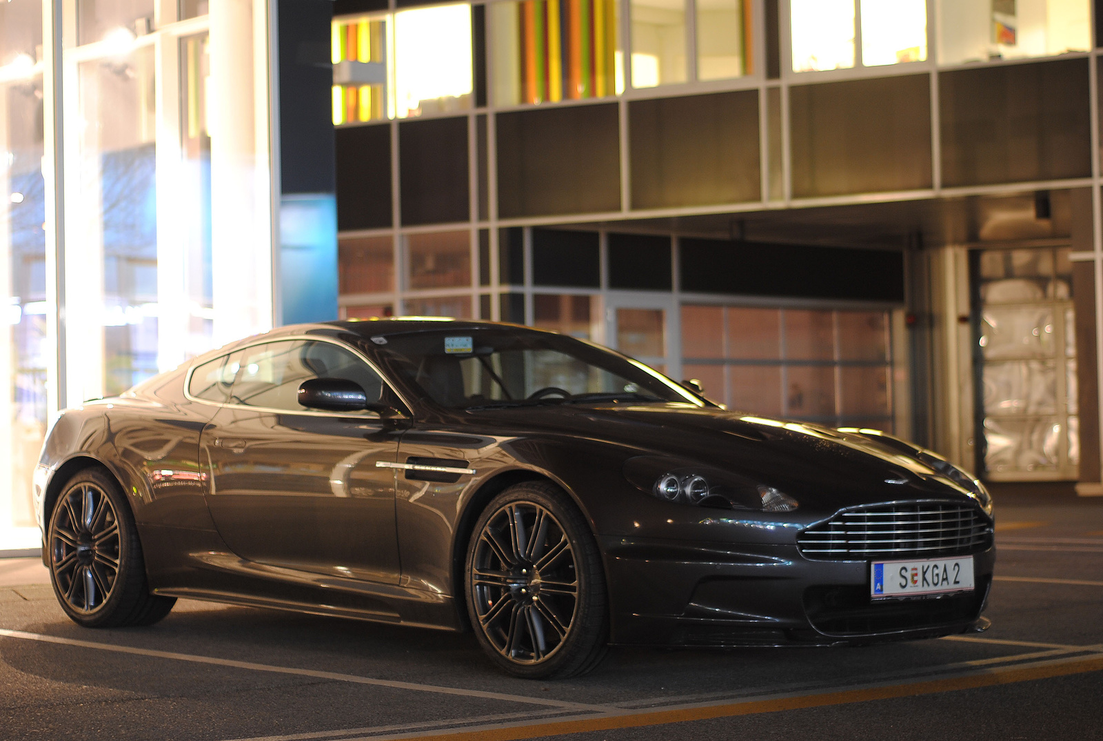 Aston Martin DBS