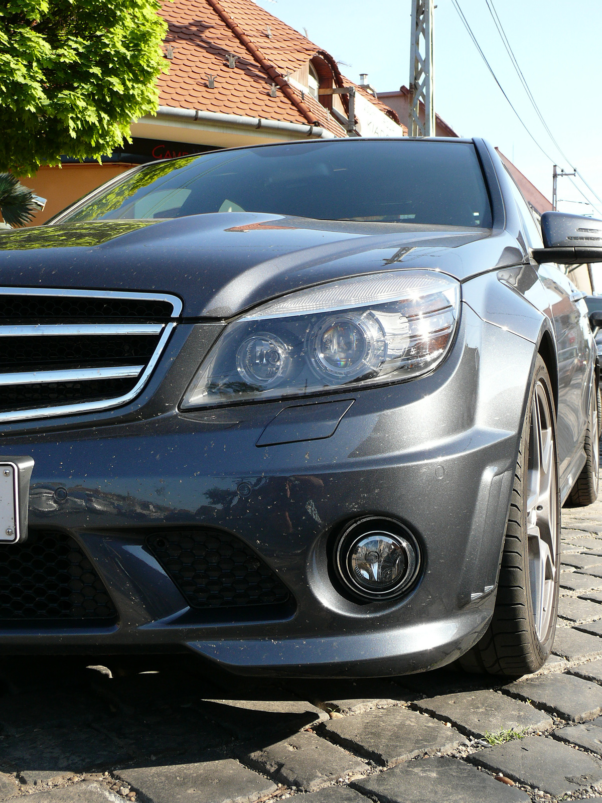 Mercedes C63 AMG