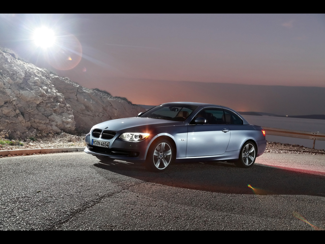 2010-BMW-3-Series-Silver-Front-And-Side-Top-Up-1280x960