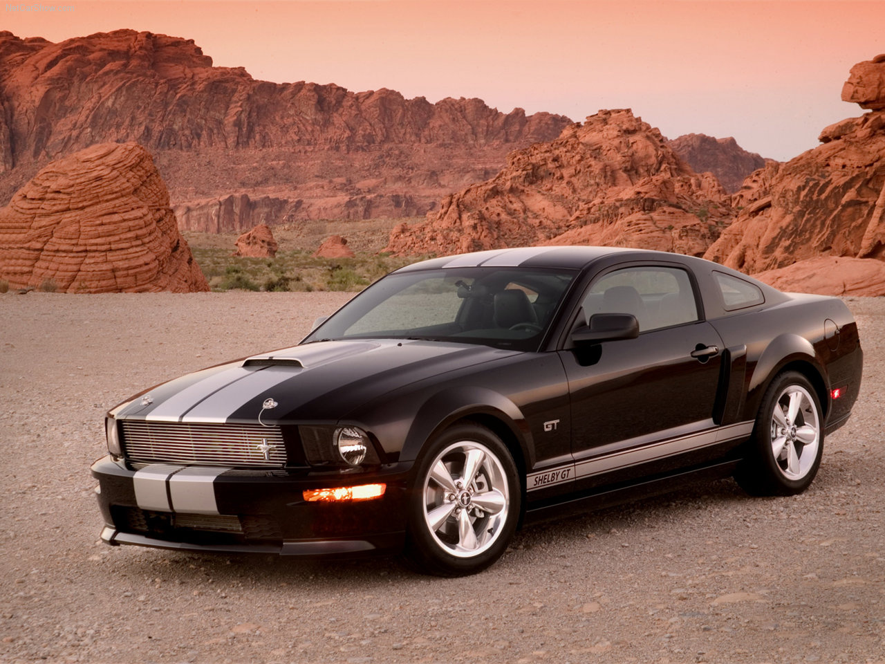 Ford-Mustang Shelby GT 2007 1280x960 wallpaper 04