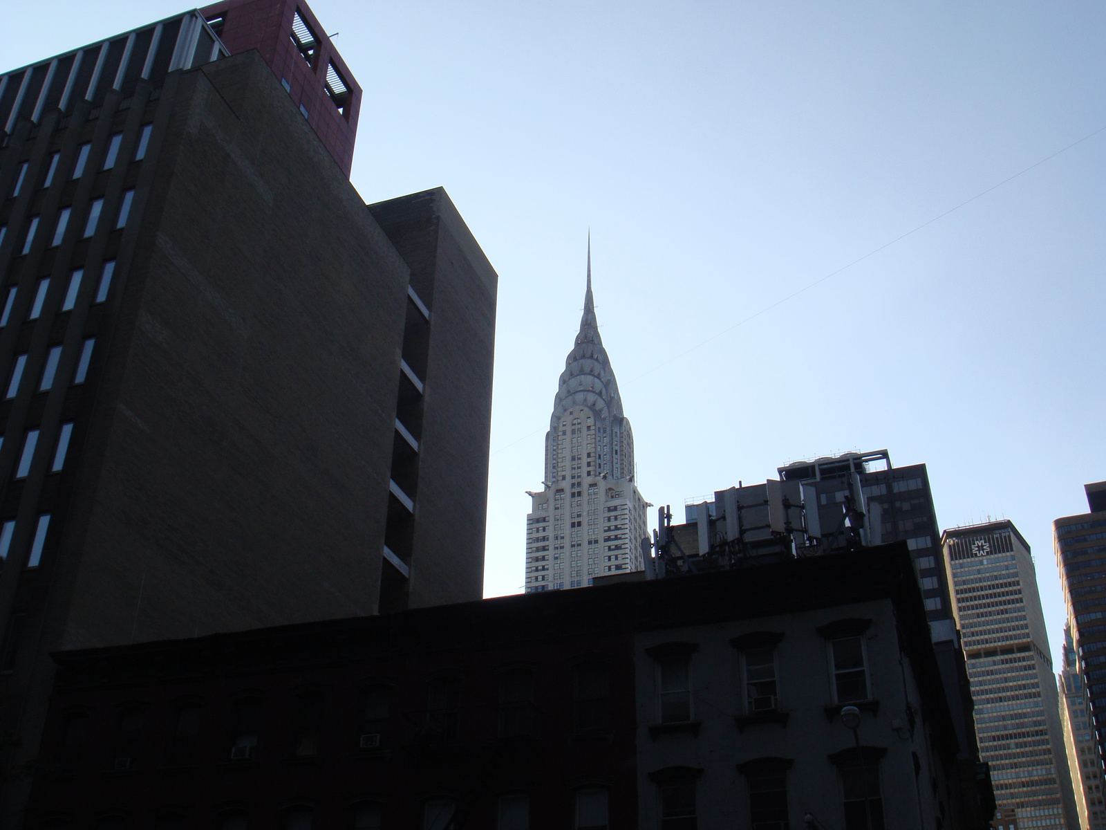 Chrysler Building messziről
