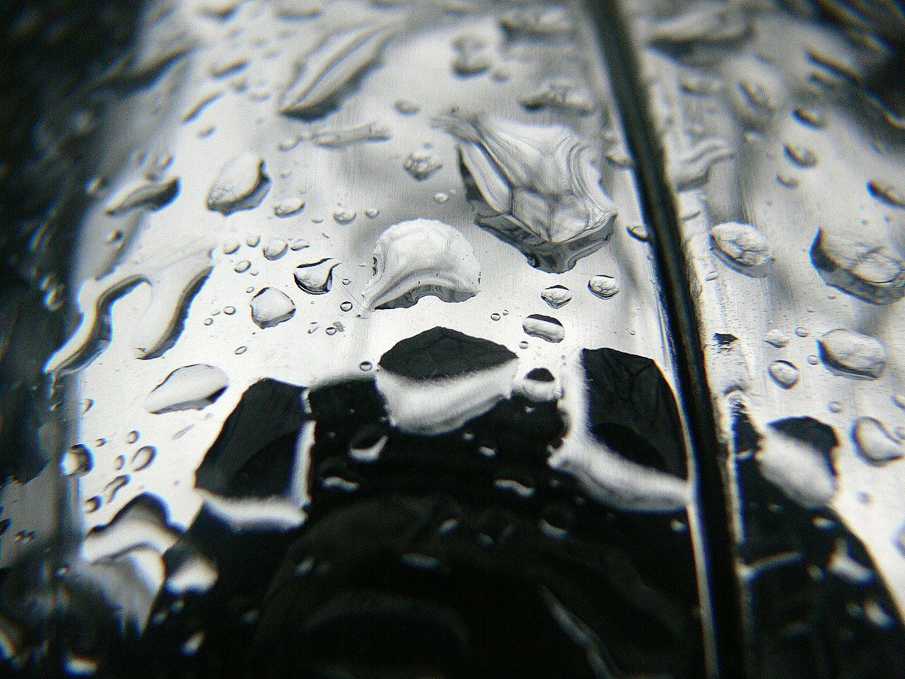 Esőcseppek a motoron