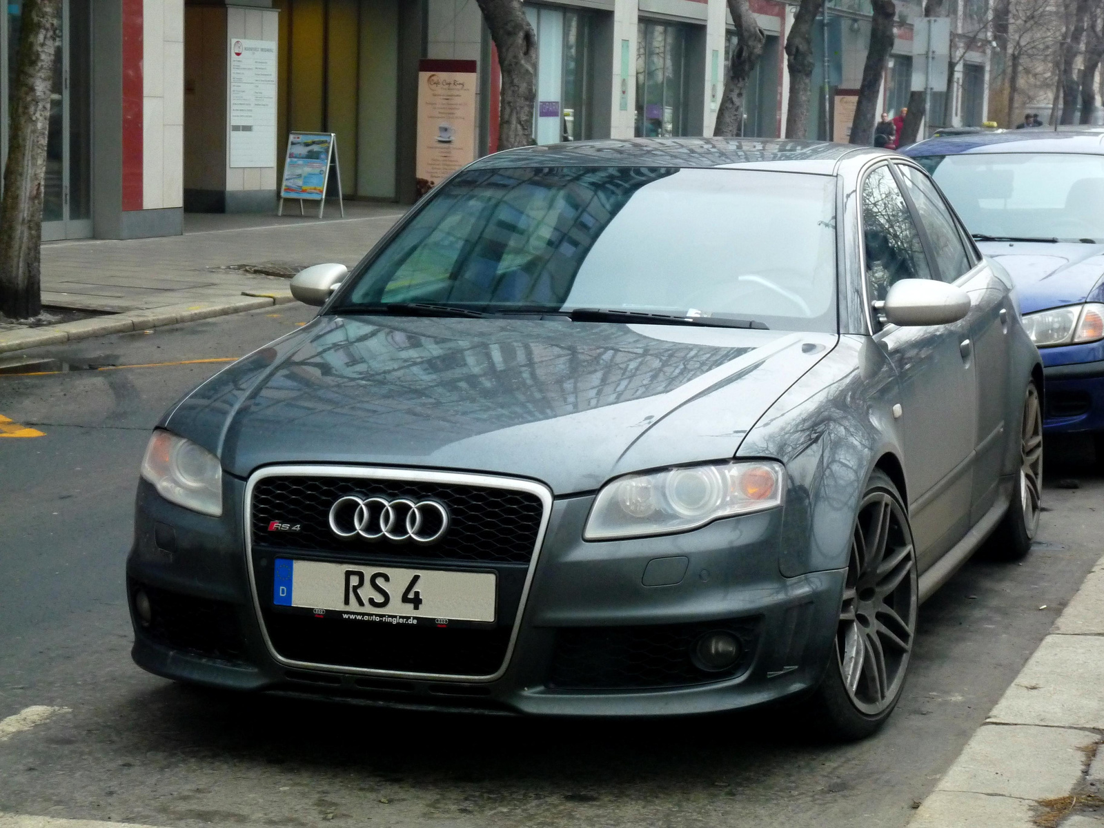 Audi RS4