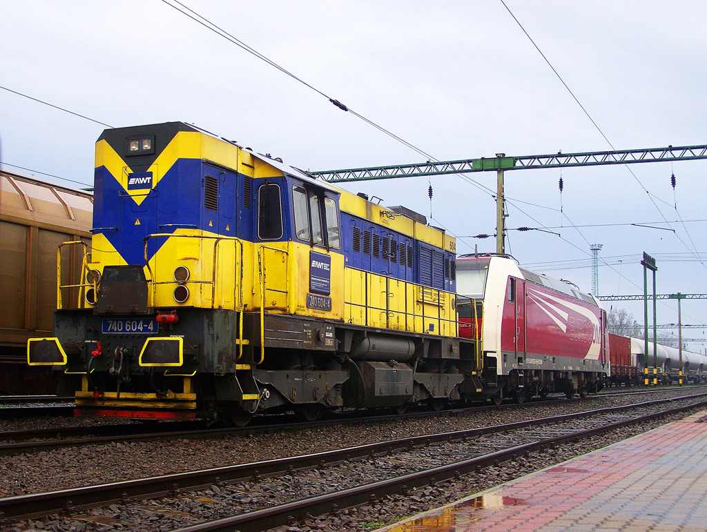 740 604 - 4 + 481 002 - 8 Dombóvár (2010.11.19)03.