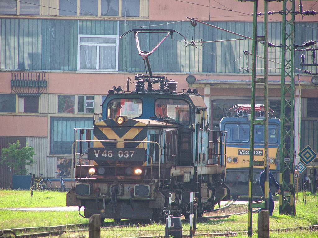 V46 - 037 Dombóvár (2010.09.15)03.