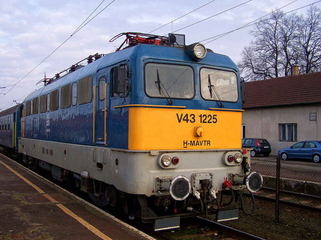 V43 - 1225 Kiskunfélegyháza (2011.02.19)01.