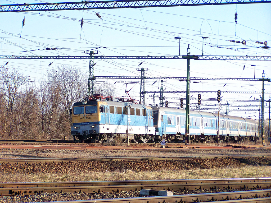 V43 - 3268 Kelenföld (2011.02.12)
