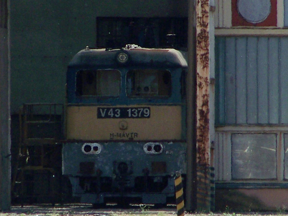 V43 - 1379 Dombóvár (2011.06.08).