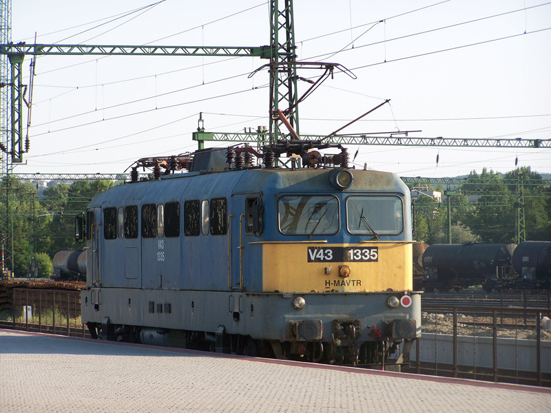 V43 - 1335 BP Kelenföld (2009.07.14)