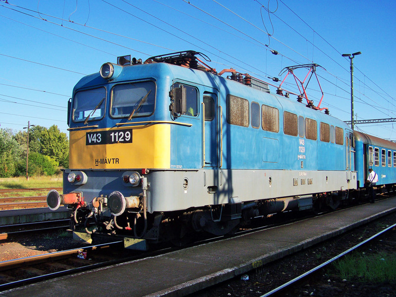 V43 - 1129 Kiskunhalas (2009.08.21)