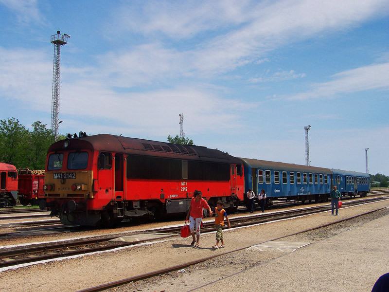 M41 - 2142 Bátaszék (2009.06.15).