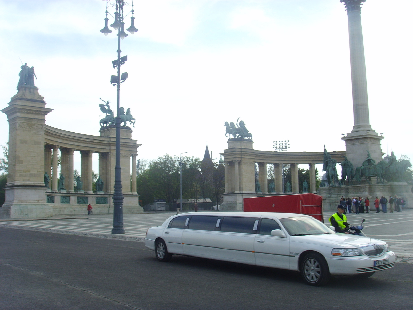 LINCOLN LIMO