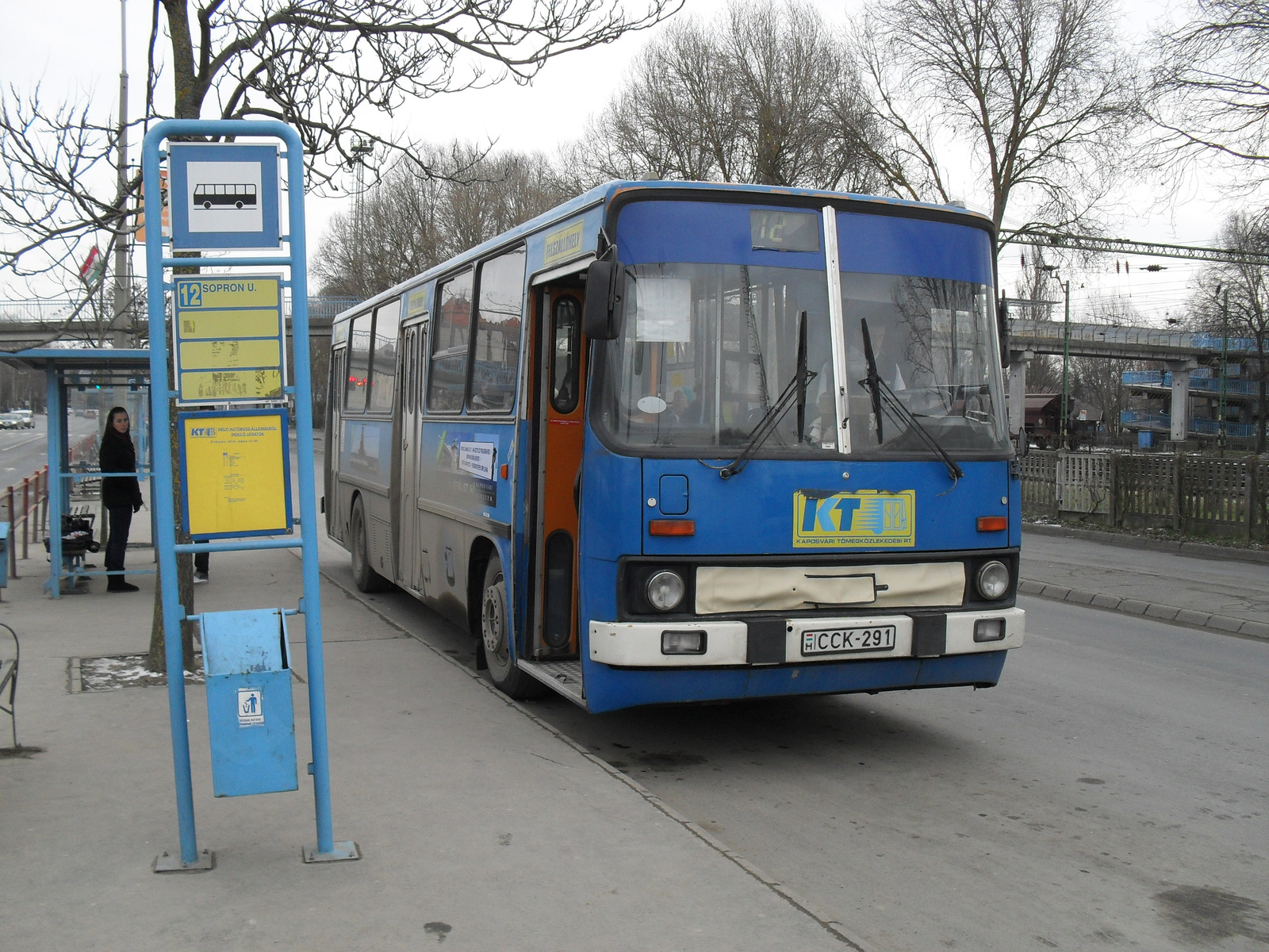 ezek a szólók a 12-esen és 1-esen pörögtek