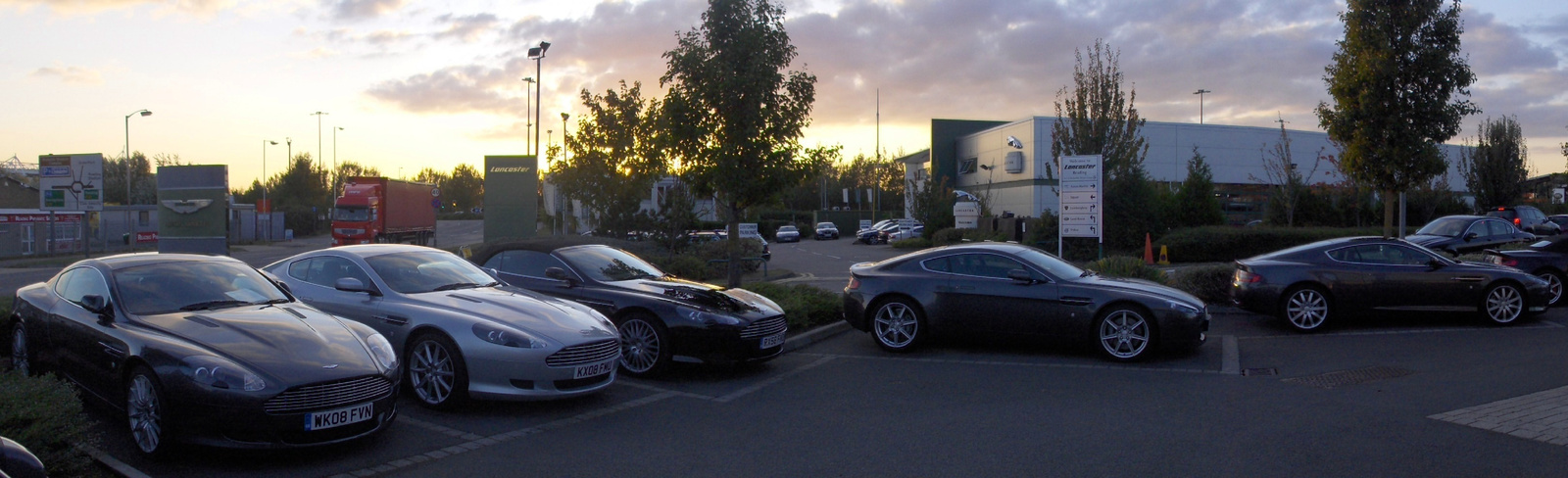 Astonok III. (DB9, DB9 Volante, V8 Vantage)