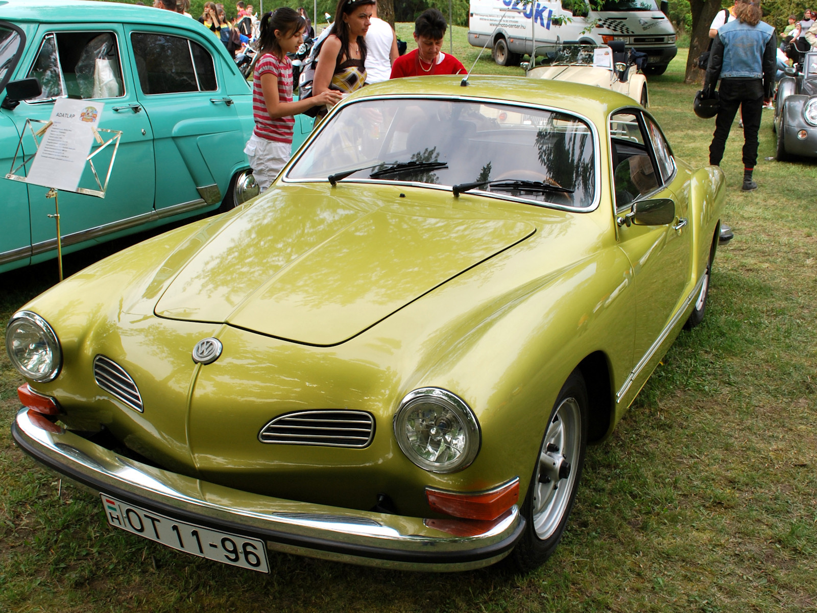 Volkswagen Karmann Ghia