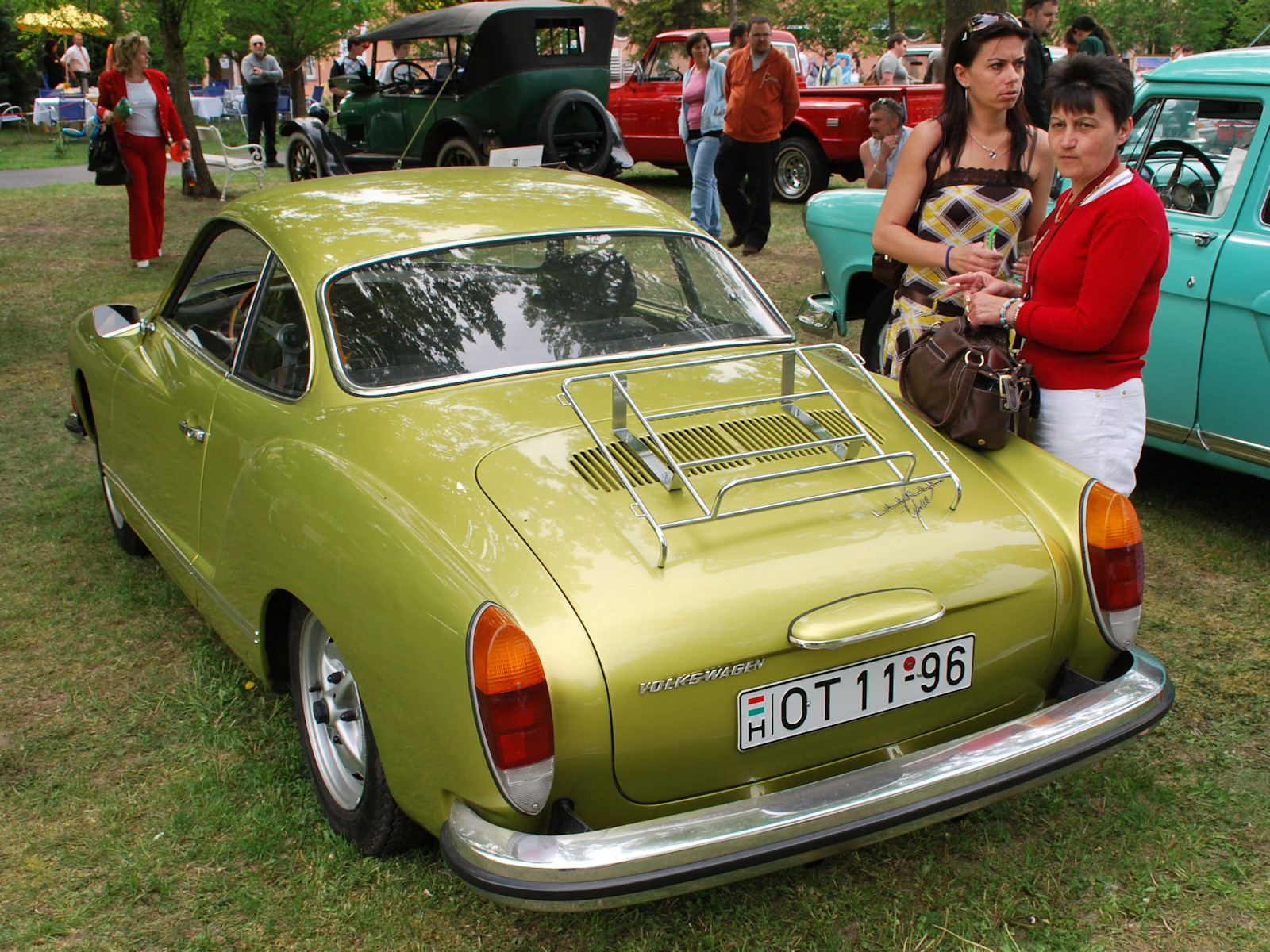 Volkswagen Karmann Ghia