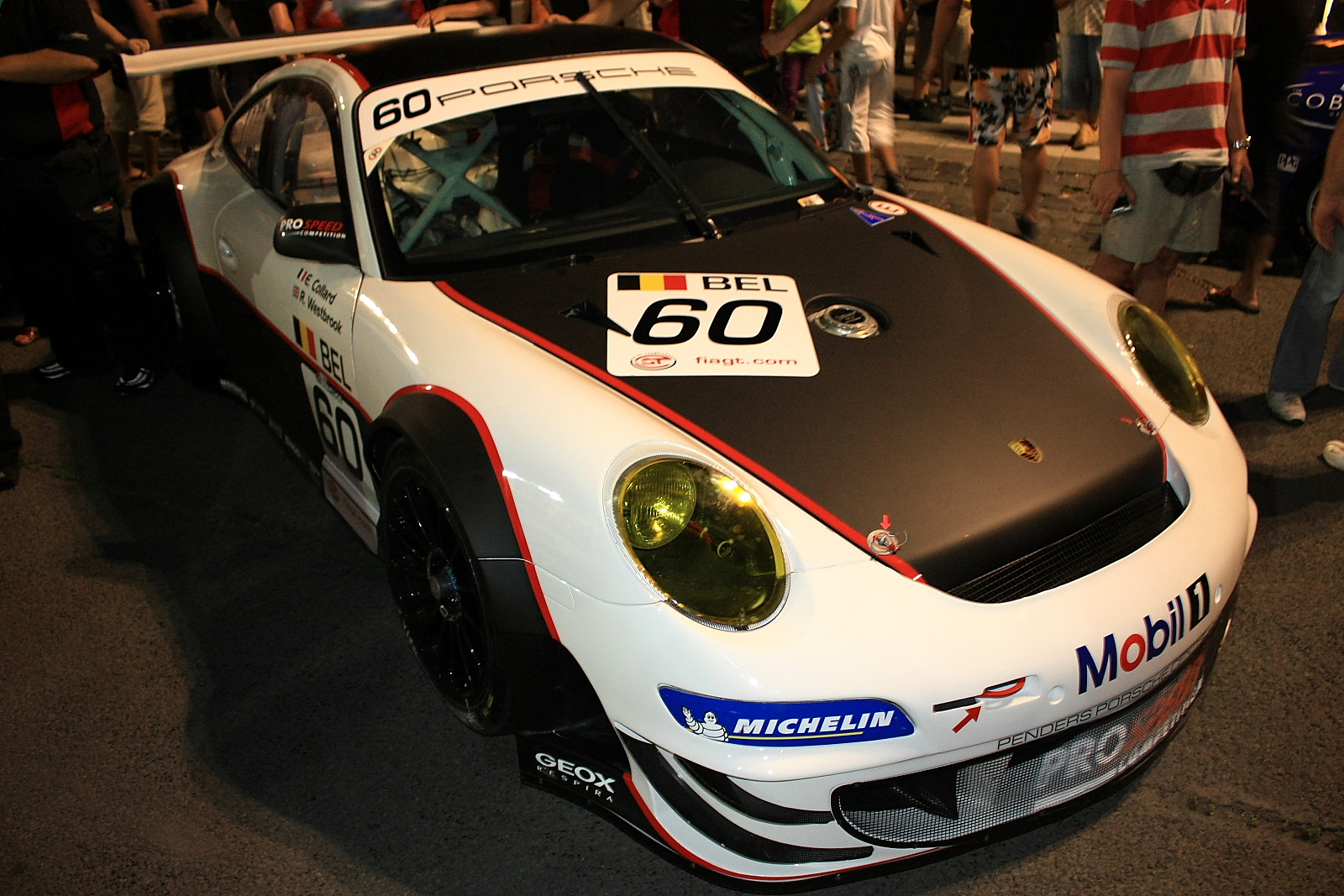 Porsche 911 -FIA GT