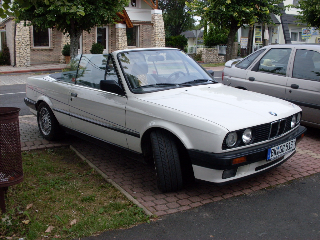 BMW E30 Cabrio