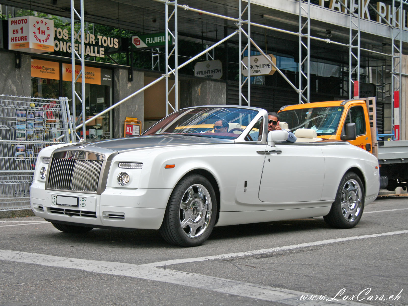 ROLLS ROYCE DROPHEAD CABRIO