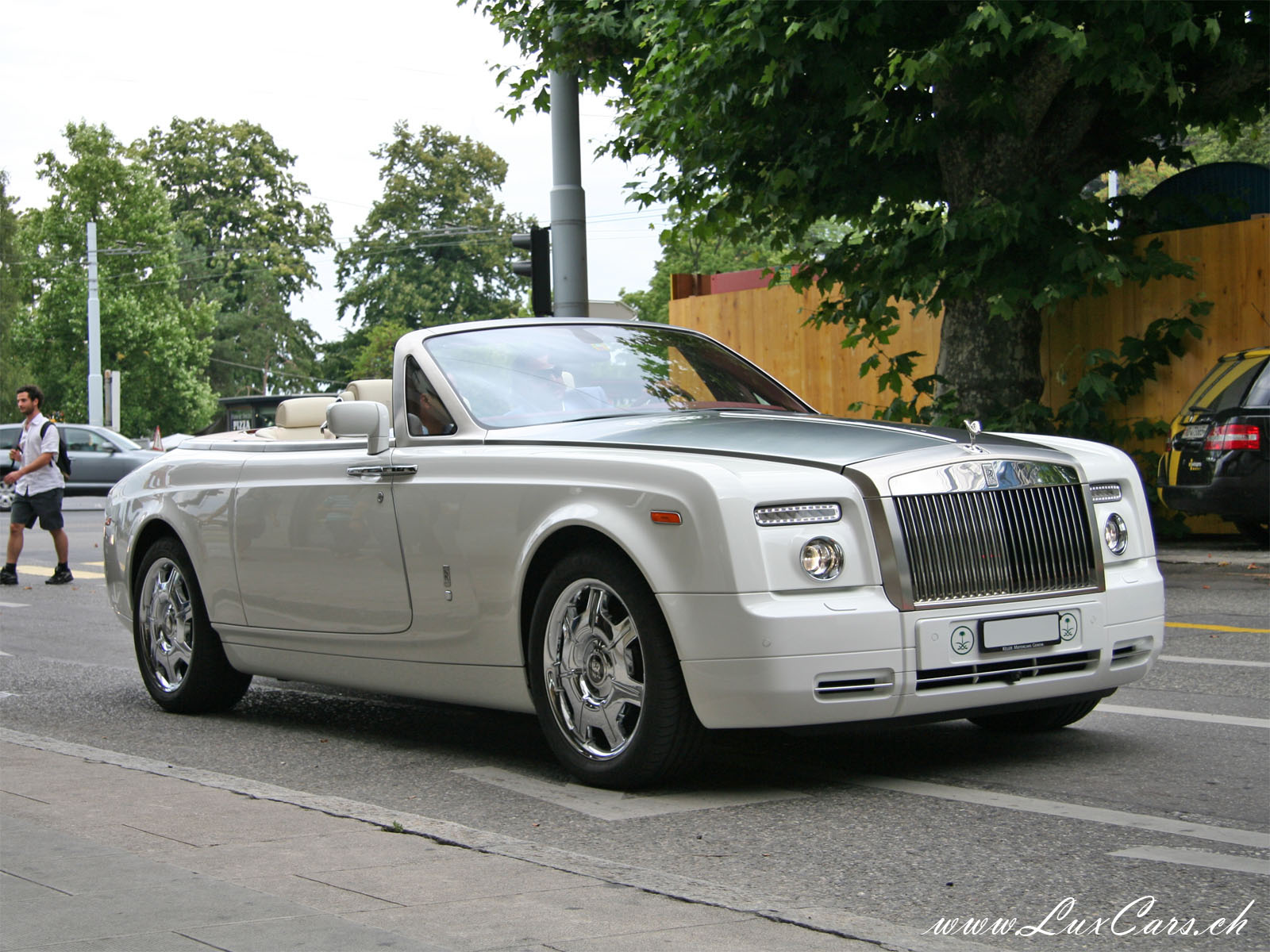 ROLLS ROYCE DROPHEAD CABRIO