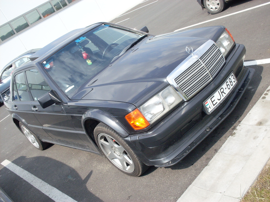 MERCEDES-BENZ 190E 2.5-16 EVOI (W201)