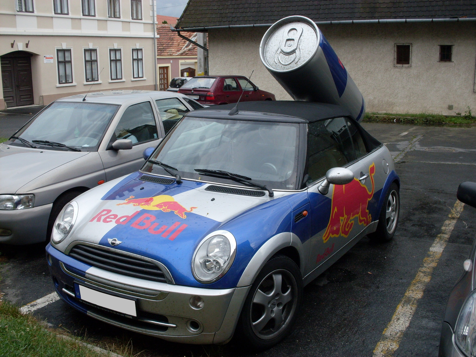 RED BULL MINI CABRIO