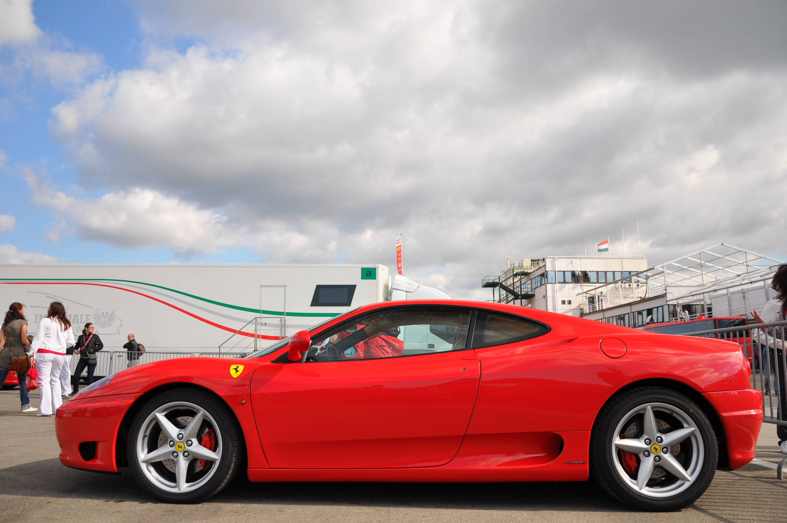 Ferrari 360 Modena