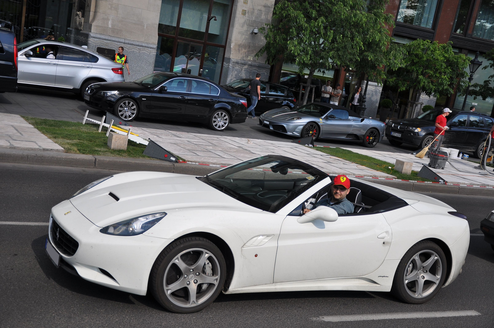 Dupla 192 California & Scuderia 16M